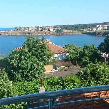 Martina Penzion Achtopol